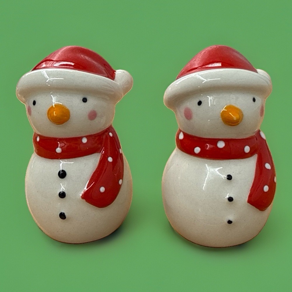Mini Snowman Salt & Pepper Shaker Set Mini 2.5" Tall Christmas Holidays Kitchmas